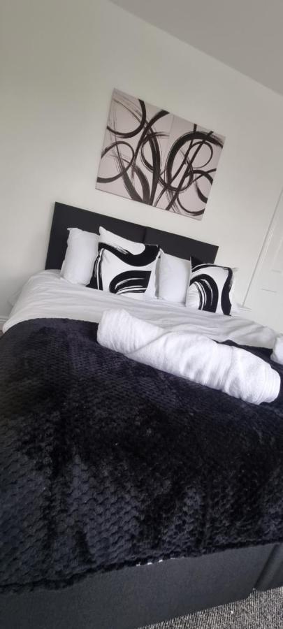 Silver Serenity Stoke-on-Trent Esterno foto